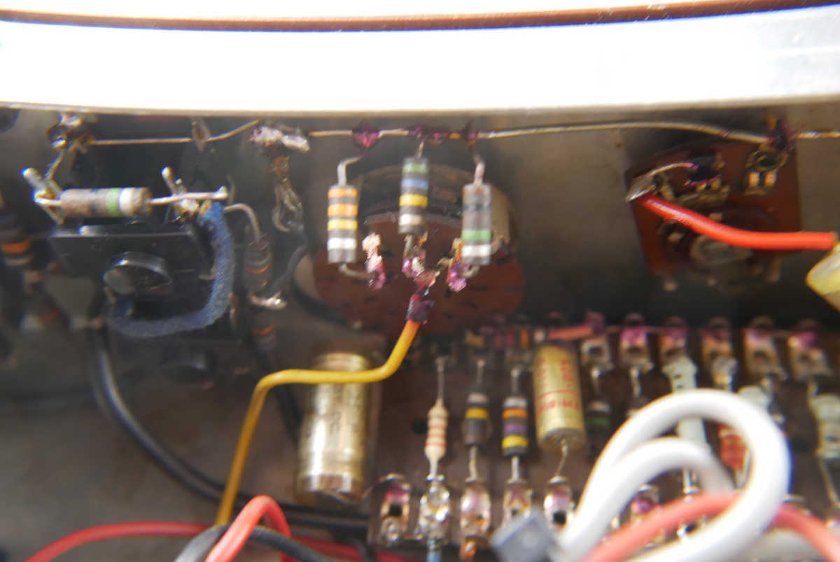 Vox_AC_30_Head_copper_panel_top_boost_black_1963-024.JPG