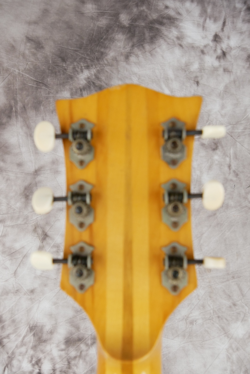 img/vintage/4676/Roger_Rossmeisl_junior_cutaway_sunburst_1960-010.JPG