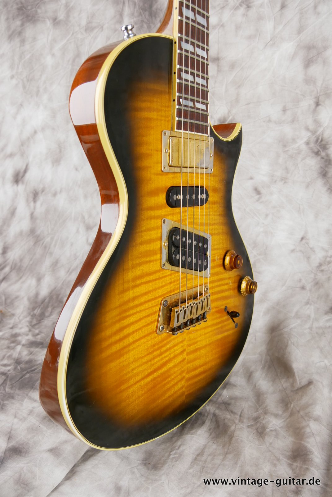 Gibson-Nighthawk-Standard-ST3-1994-005.JPG