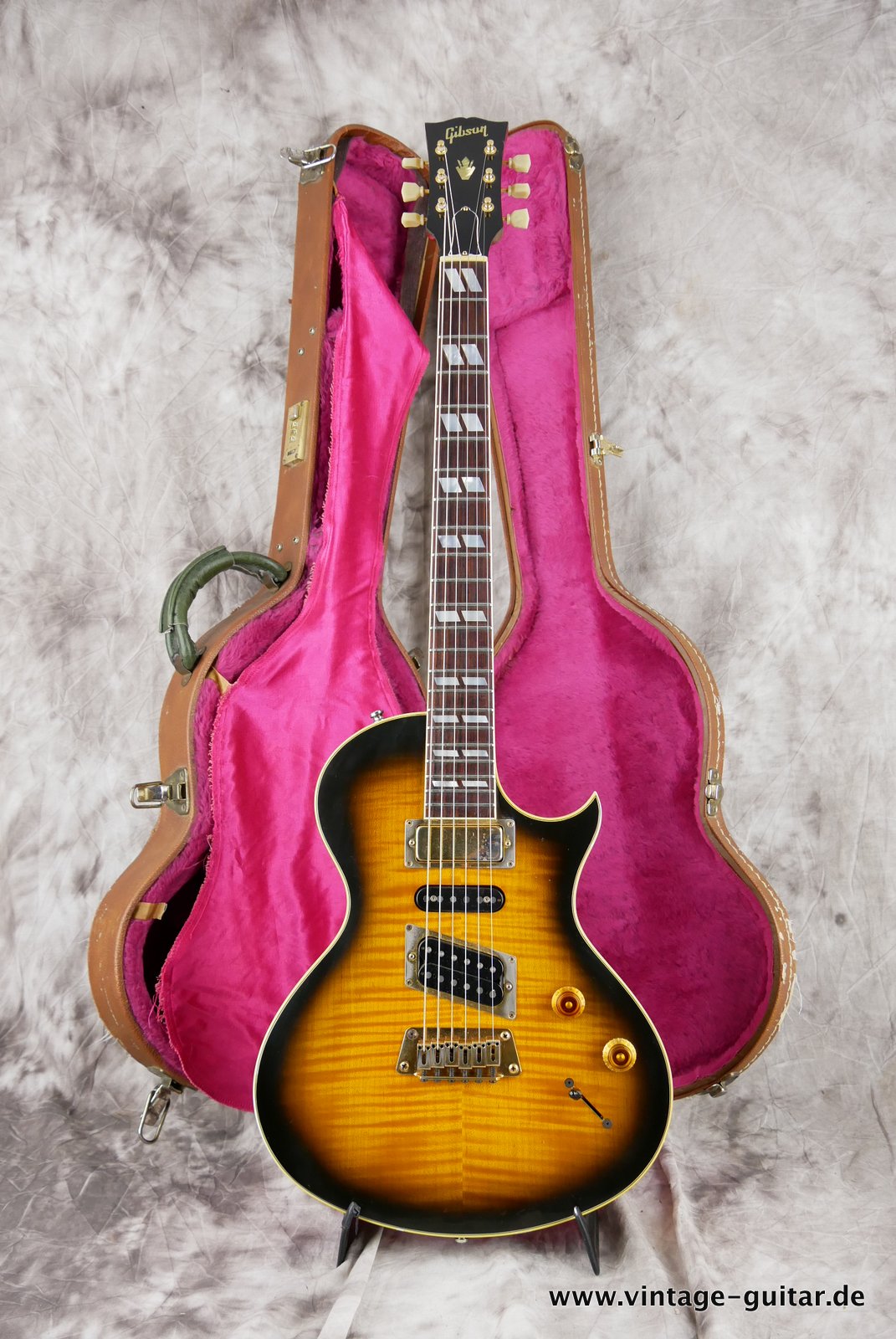 Gibson-Nighthawk-Standard-ST3-1994-018.JPG
