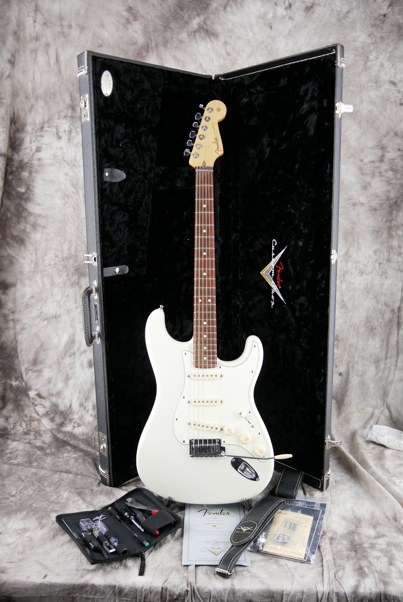 Fender_Stratocaster_Custom_Shop_Jeff_Beck_white_2014-013.JPG