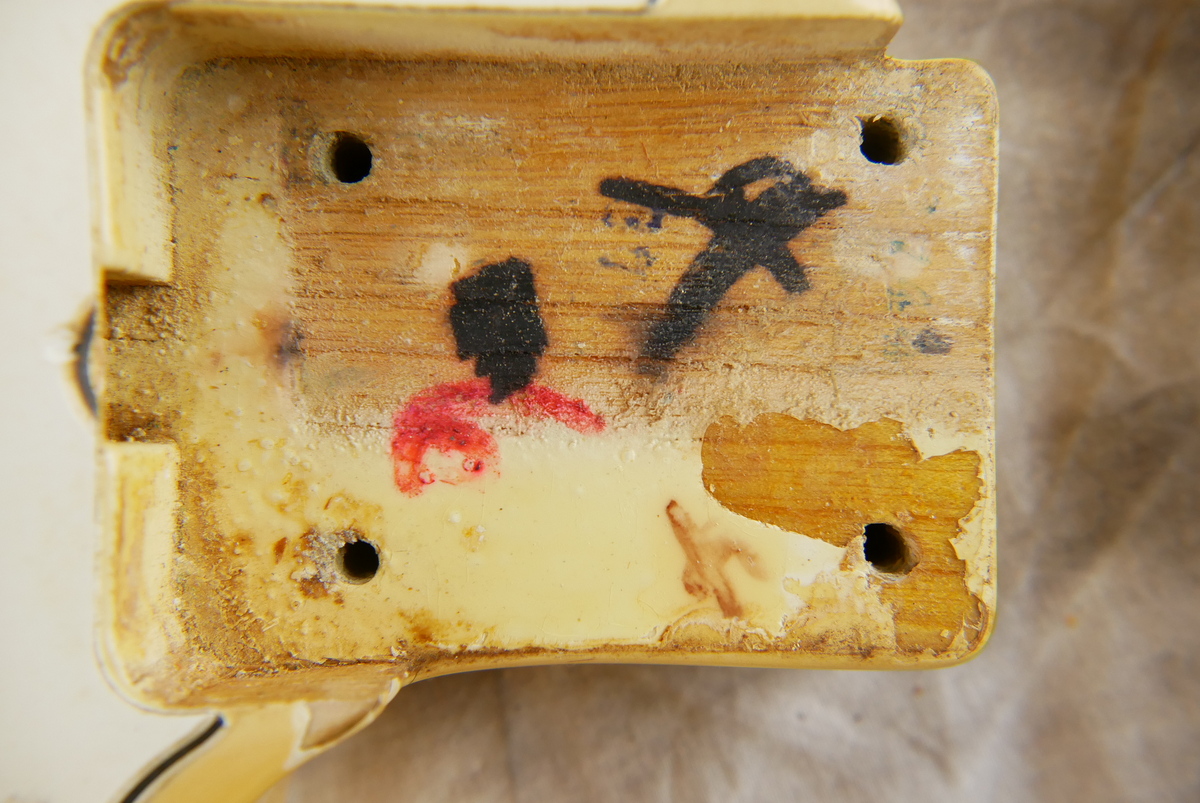 img/vintage/4685/Fender_Telecaster_maple_cap_olympic_white_1967-021.JPG