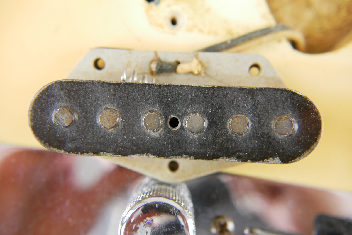 img/vintage/4685/Fender_Telecaster_maple_cap_olympic_white_1967-023.JPG