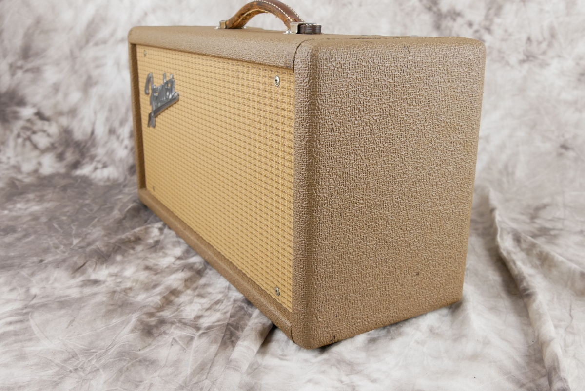img/vintage/4687/Fender_Reverb_tank_unit_brown_1961-007.JPG