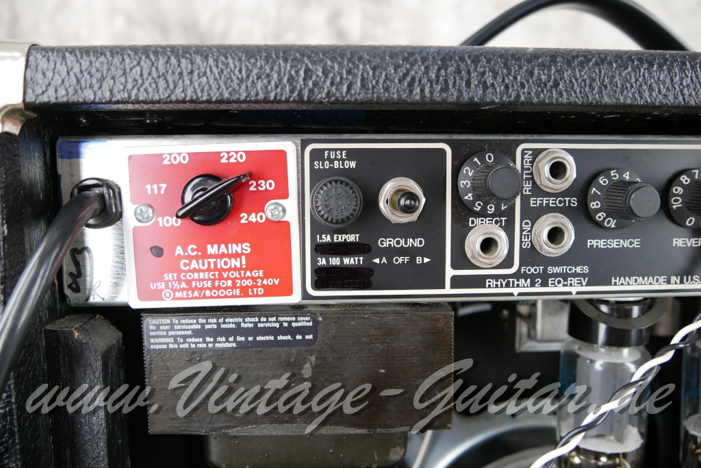 img/vintage/4691/Mesa_Boogie_Mk_III_blue_stripe_black_1988-007.JPG