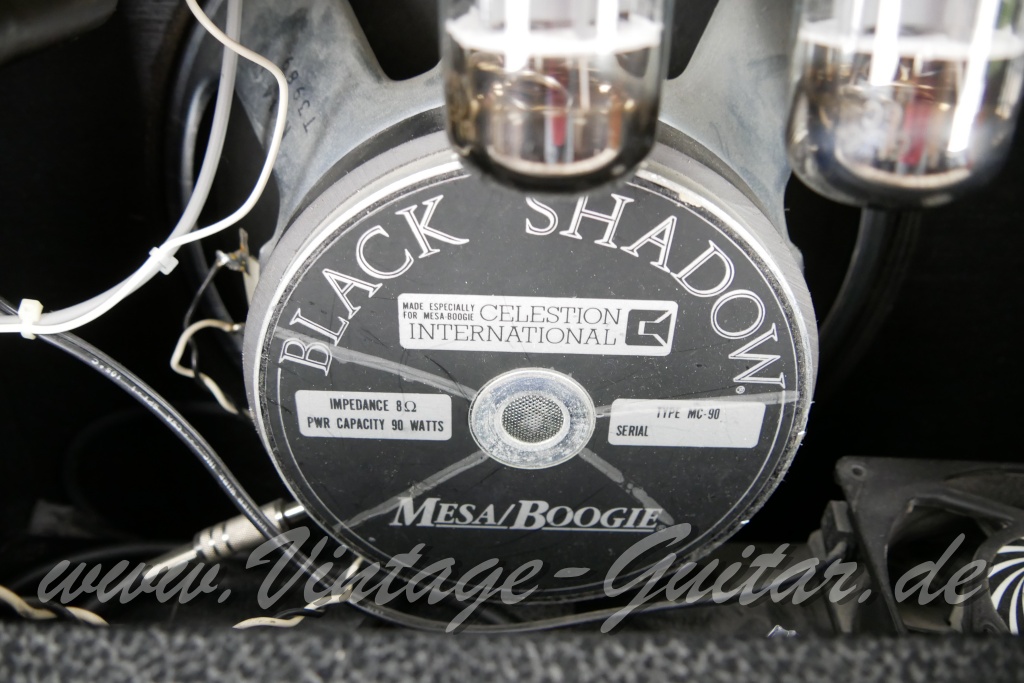 img/vintage/4691/Mesa_Boogie_Mk_III_blue_stripe_black_1988-009.JPG