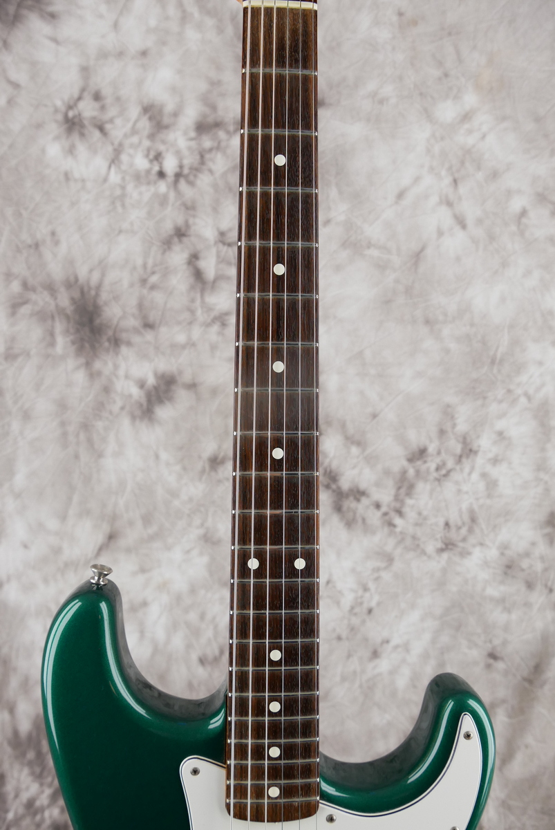 Fender_Stratocaster_62_AVRI_sherwood_green_1999-011.JPG