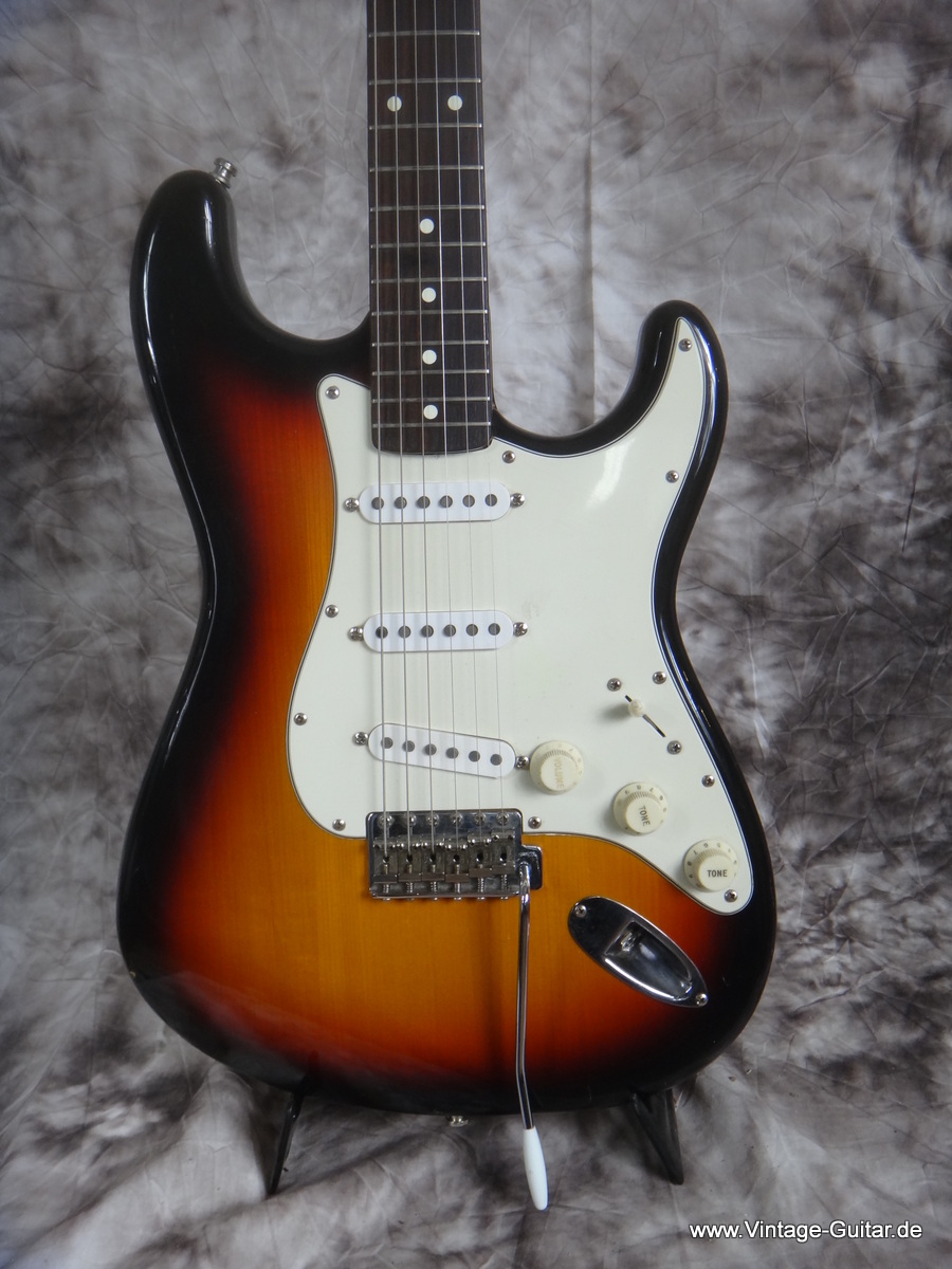 Fender-Squier-Stratocaster-sunburst-JV-series-003.JPG