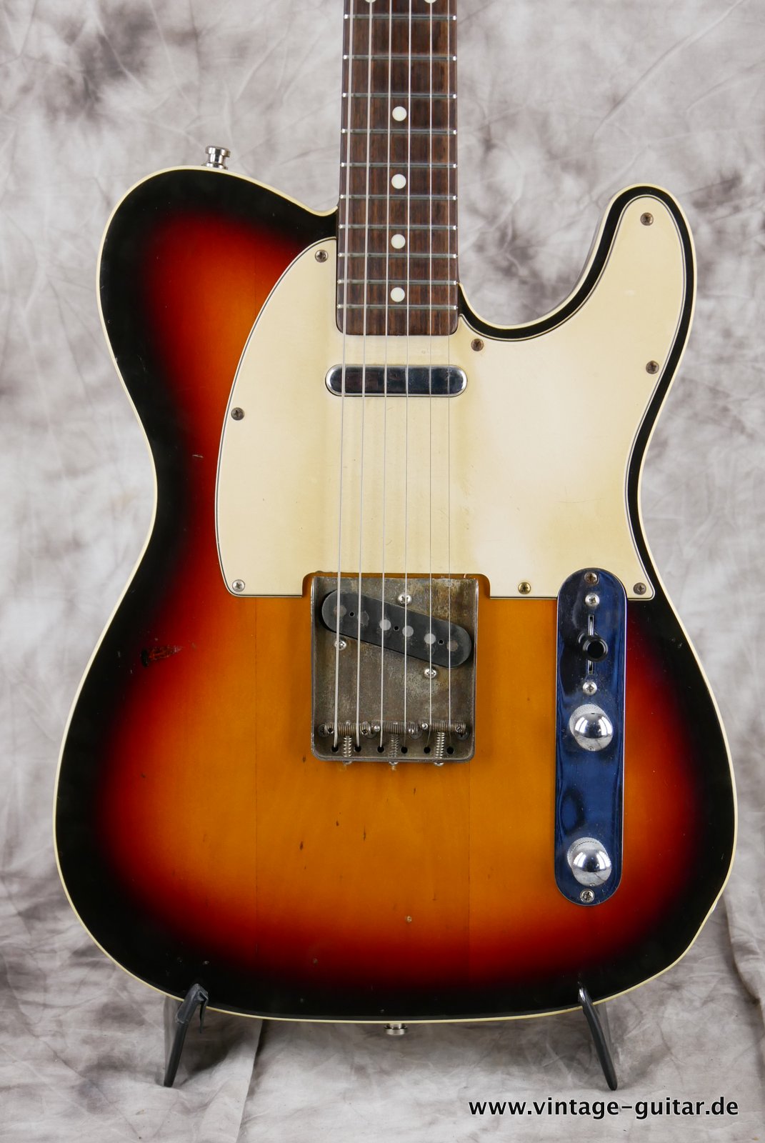 Fender-Telecaster-Custom-TL62-Reissue-MiJ-JV-1985-002.JPG
