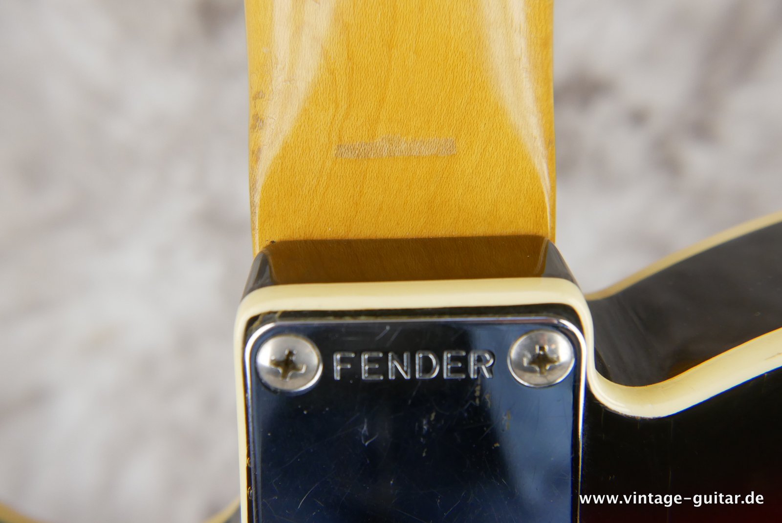 Fender-Telecaster-Custom-TL62-Reissue-MiJ-JV-1985-014.JPG