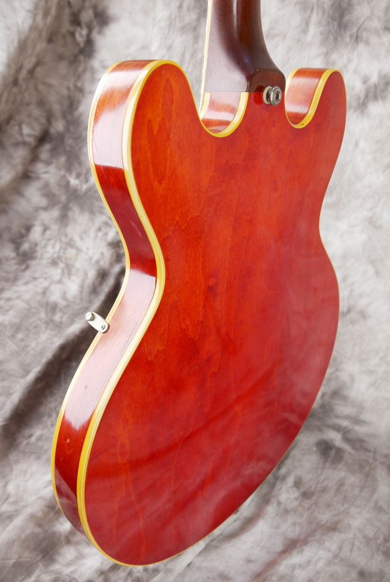 img/vintage/4717/Gibson_ES_330_TDC_cherry_1967-007.JPG