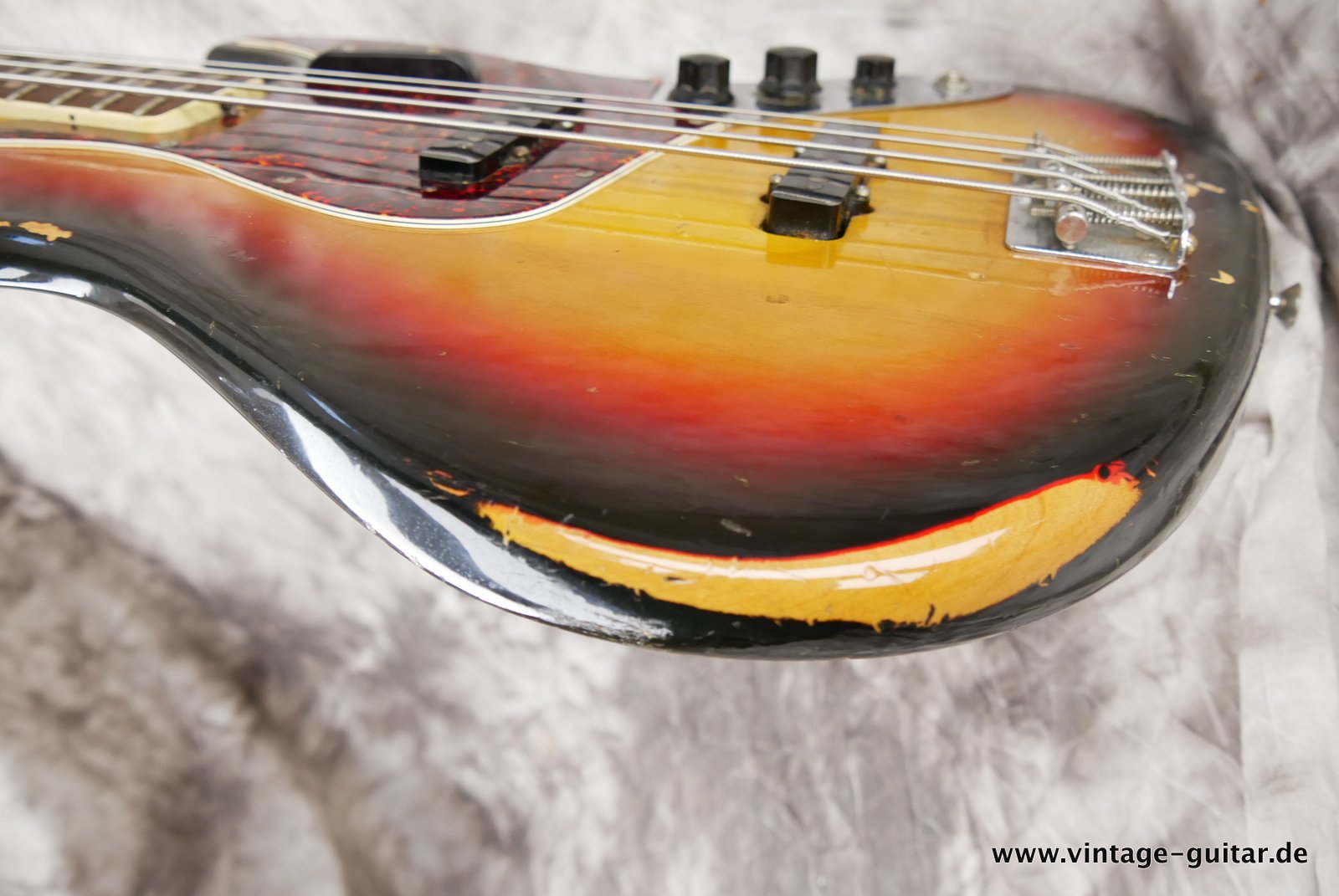 FENDER Jazz Bass [1972] | A-1257