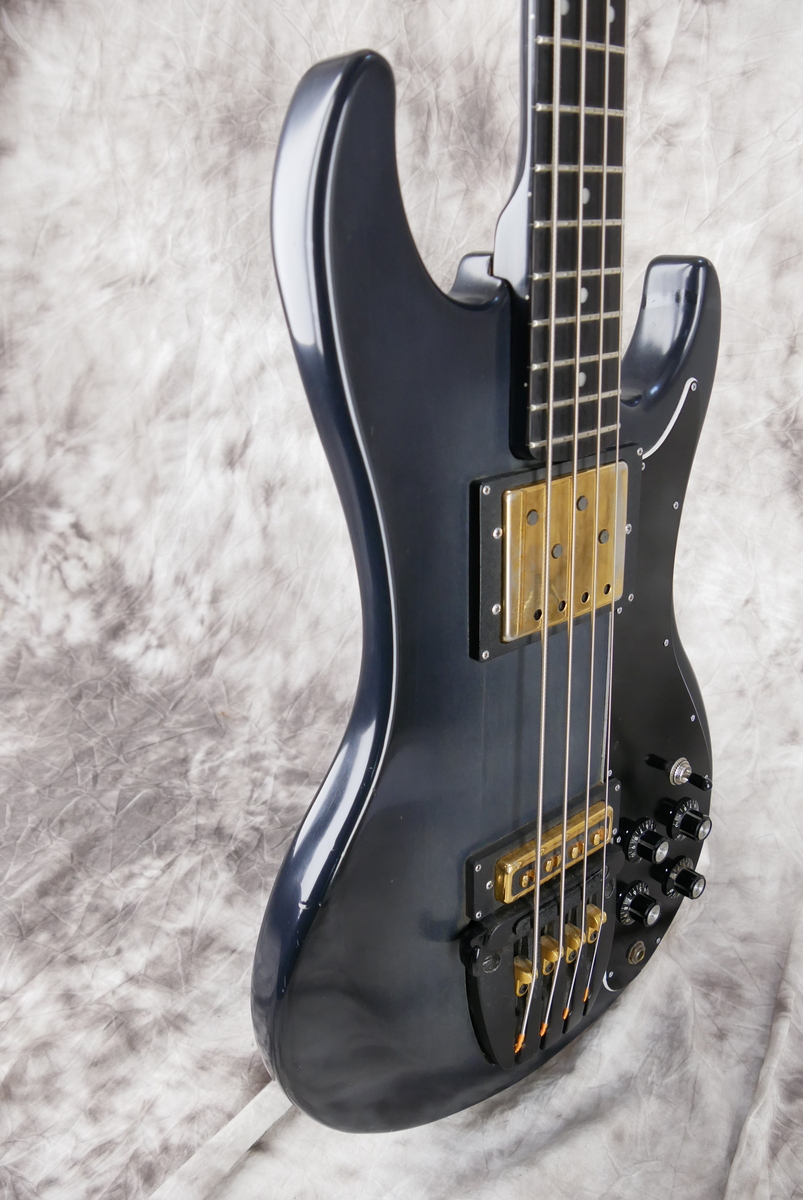 img/vintage/4723/Ovation_Magnum_III_Bass_pewter_burst_1976-005.JPG