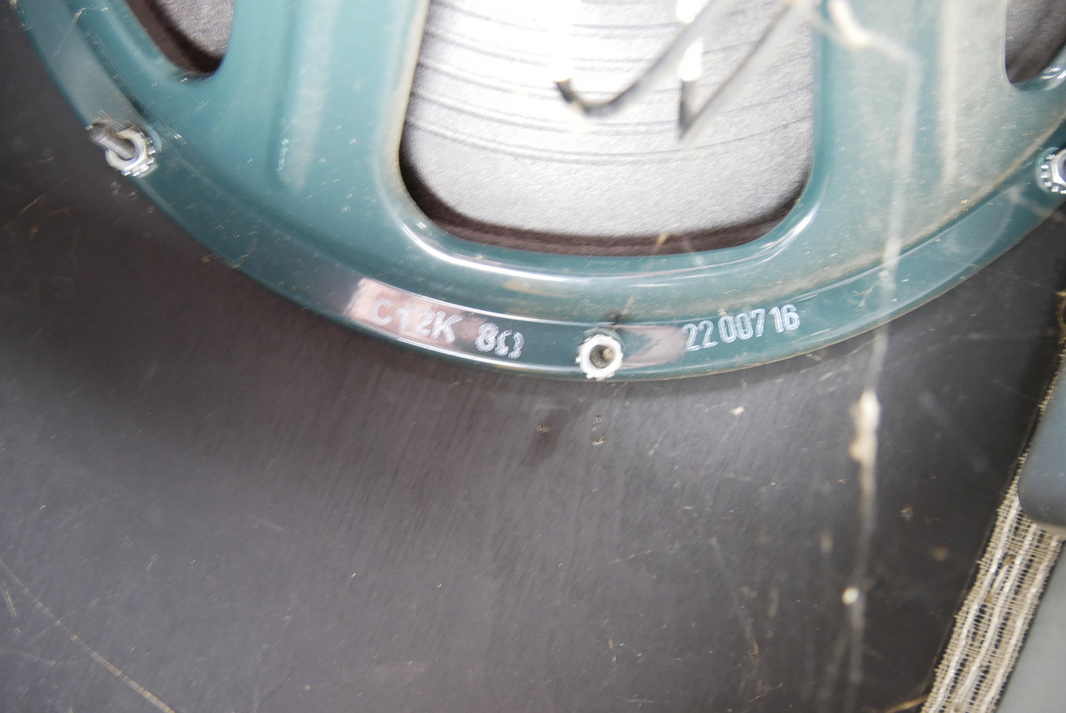 img/vintage/4726/Fender_Deluxe_Reverb_65_RI_black_2007-011.JPG