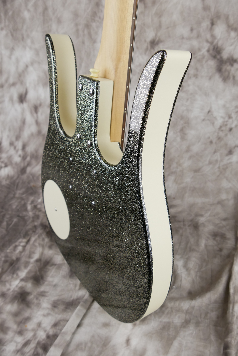 img/vintage/4727/Danelectro_GuitarLin_Longhorn_black_sparkle_1995-008.JPG