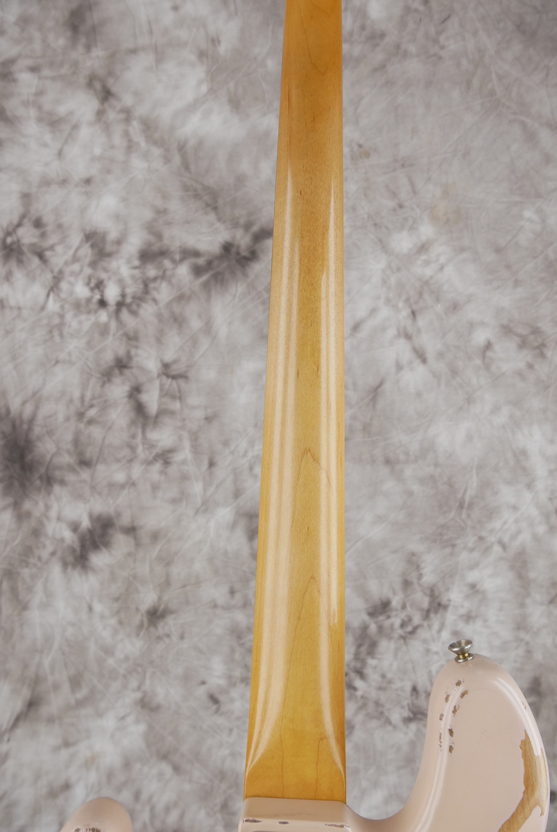 img/vintage/4733/Fender_Jazz_Bass_Flea_signature_faded_shell_pink_2016-012.JPG