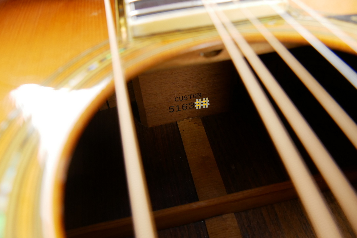 img/vintage/4744/Martin_J_45_custom_made_natural_1992-013.JPG