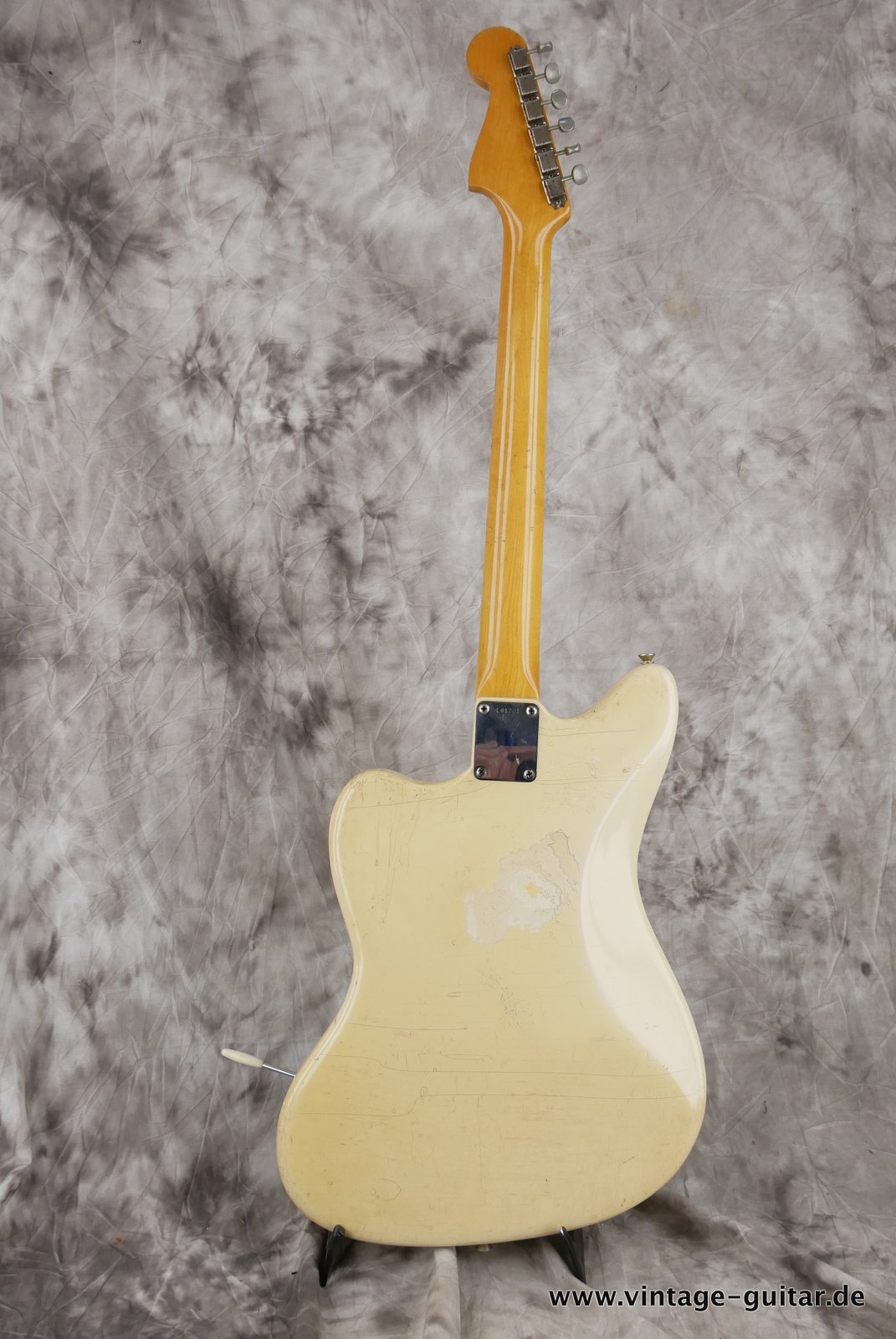 img/vintage/4761/Fender-Jazzmaster-1963-olympic-white-003.JPG