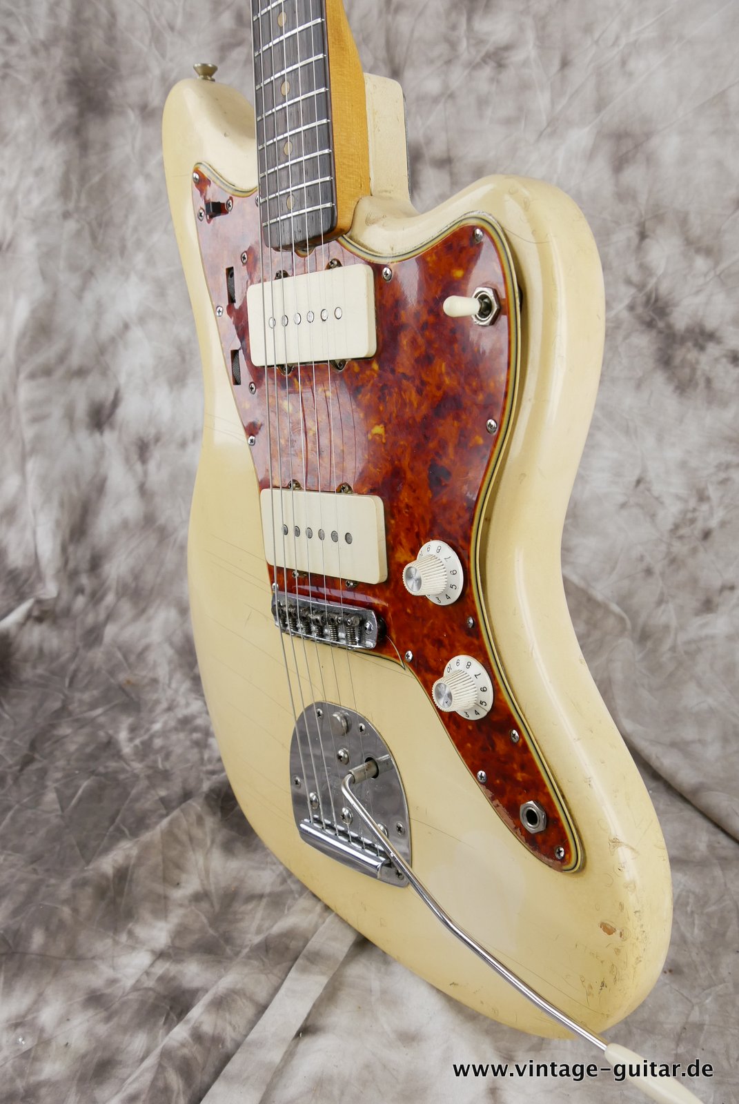 Fender-Jazzmaster-1963-olympic-white-006.JPG