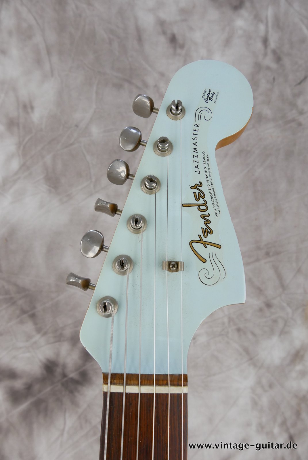 Fender-Jazzmaster-1964-sonic-blue-original-009.JPG