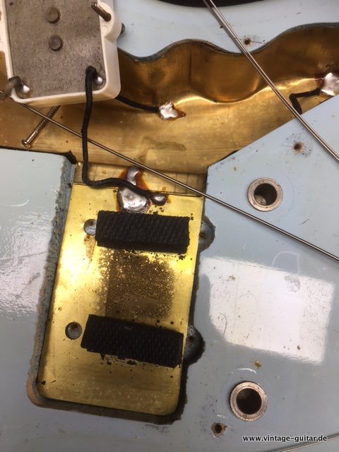 Fender-Jazzmaster-1964-sonic-blue-original-034.JPG