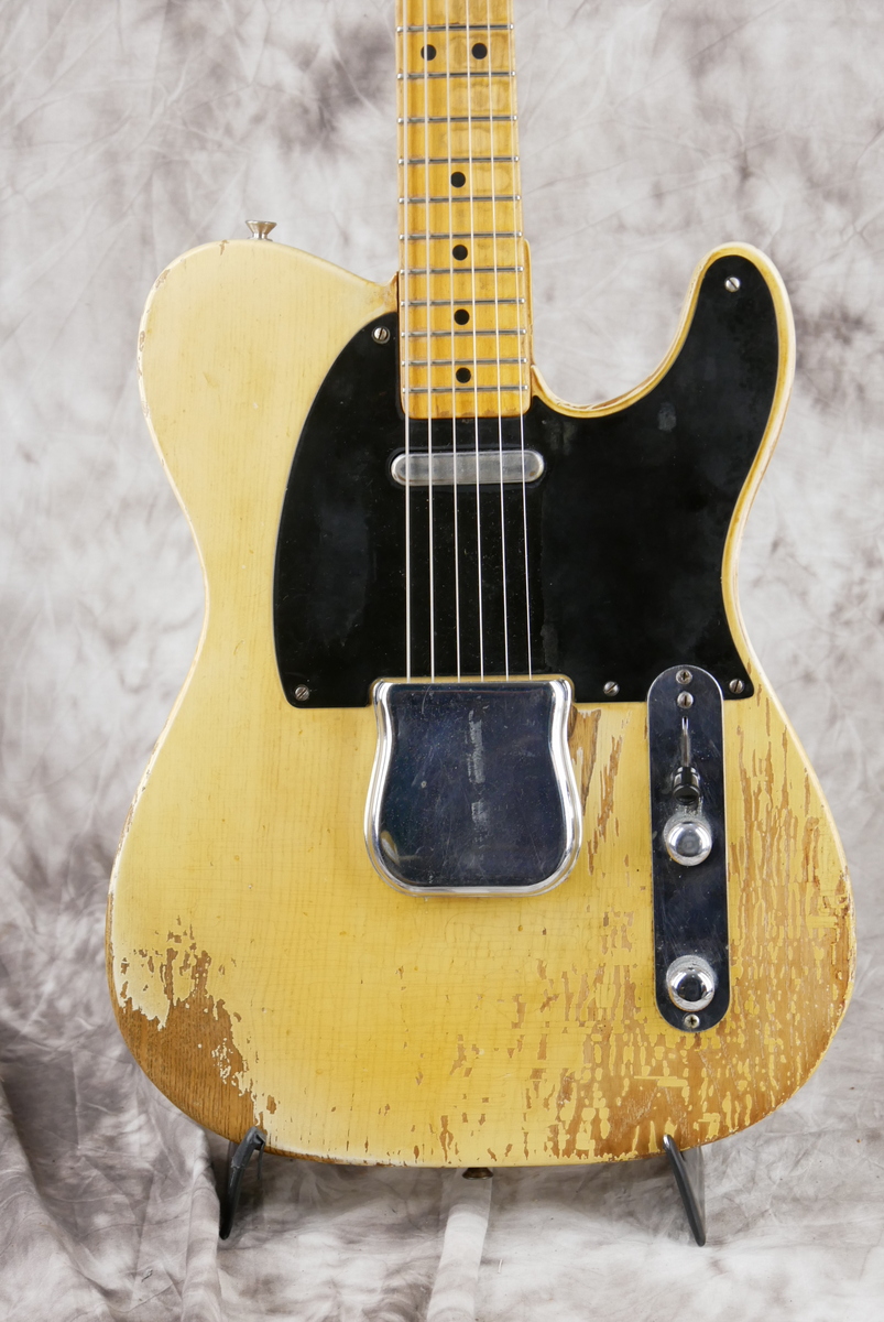 img/vintage/4767/Fender_Telecaster_blackguard_butterscotch_blonde_1952-003.JPG