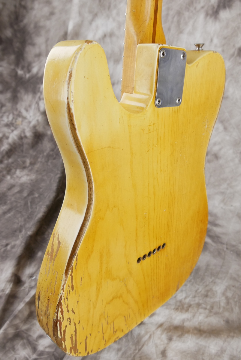 img/vintage/4767/Fender_Telecaster_blackguard_butterscotch_blonde_1952-007.JPG