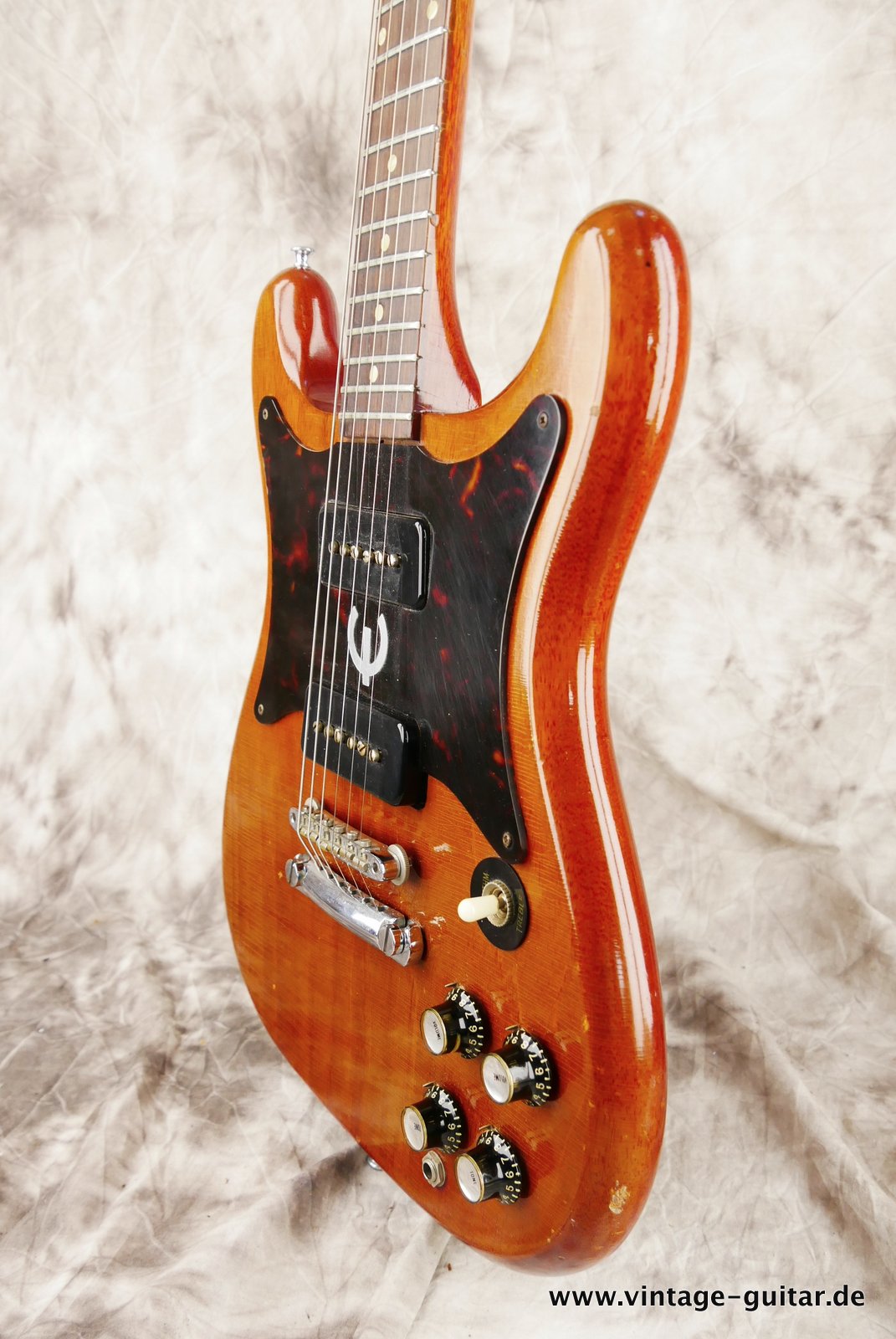 Epiphone-Wilshire-1963-cherry-006.JPG