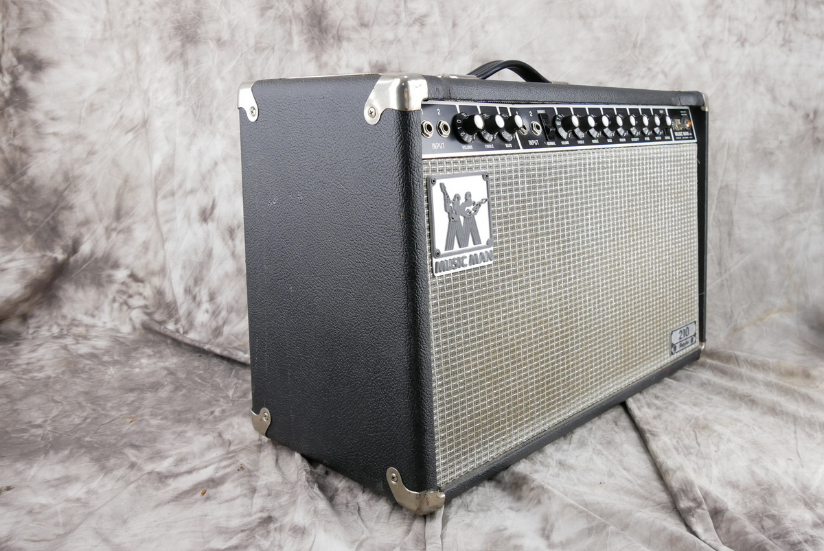 img/vintage/4774/MusicMan_210_sixty_five_black_1976-003.JPG