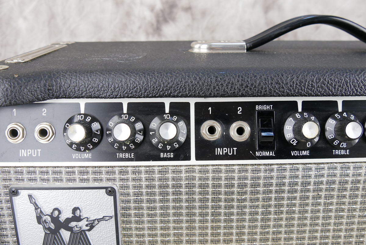 img/vintage/4774/MusicMan_210_sixty_five_black_1976-005.JPG