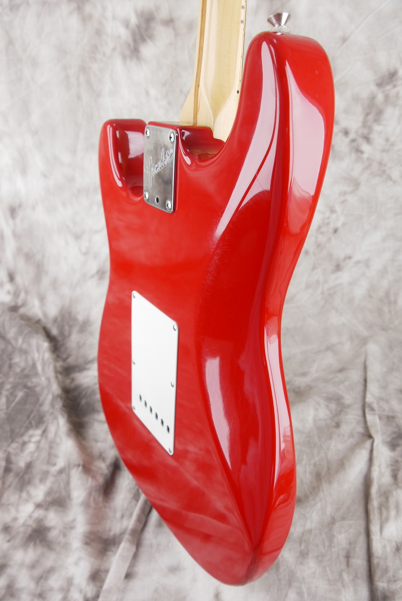 img/vintage/4787/Fender_Stratocaster_Eric_Clapton_signature_first_year_torino_red_1988-008.JPG