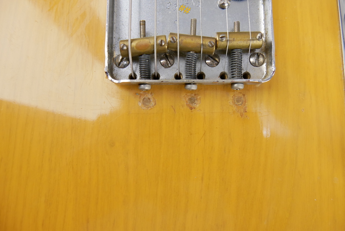 Fender_Telecaster_american_vintage_52_butterscotch_blonde_1982-013.JPG