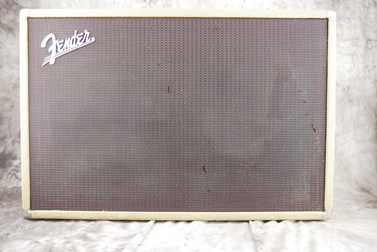 Fender_Bassman_Export_Head_cab_rough_white_tolex_1962-008.JPG