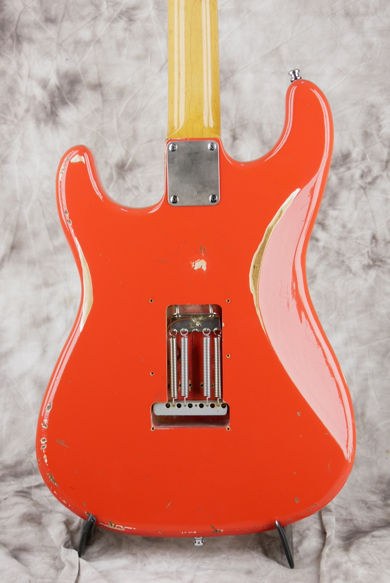 Haar_Strat_model_fiesta_red_2010-004.JPG