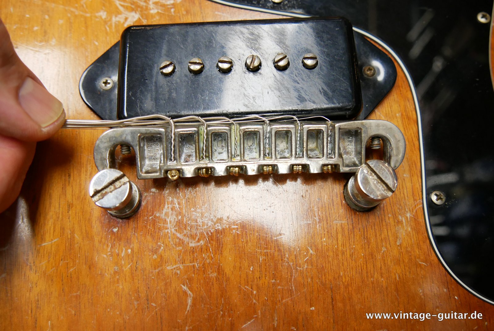 img/vintage/4798/Gibson_SG_Junior_natural_refinish_1963-019.JPG