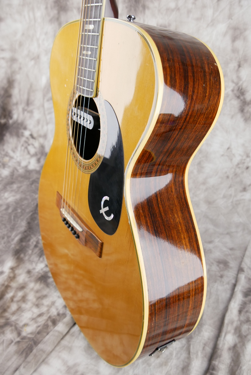 img/vintage/4811/Epiphone_FT_135_natural_bolt_on_neck_1971-006.JPG