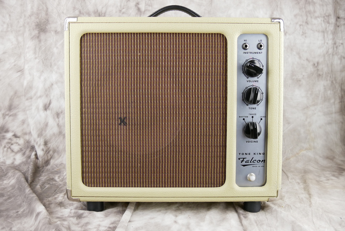 img/vintage/4812/Tone_King_Falcon_Grande_CR_white_2010-001.JPG
