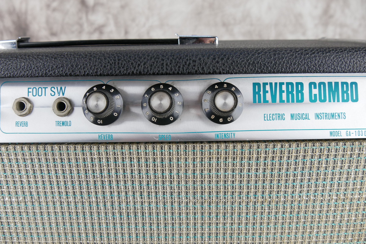 Guyatone_GA_1030_Reverb_combo_black_1974-006.JPG