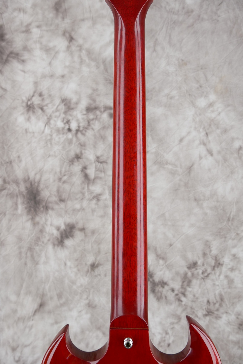 img/vintage/4819/Gibson_SG_Standard_Bigsby_cherry_2010-012.JPG