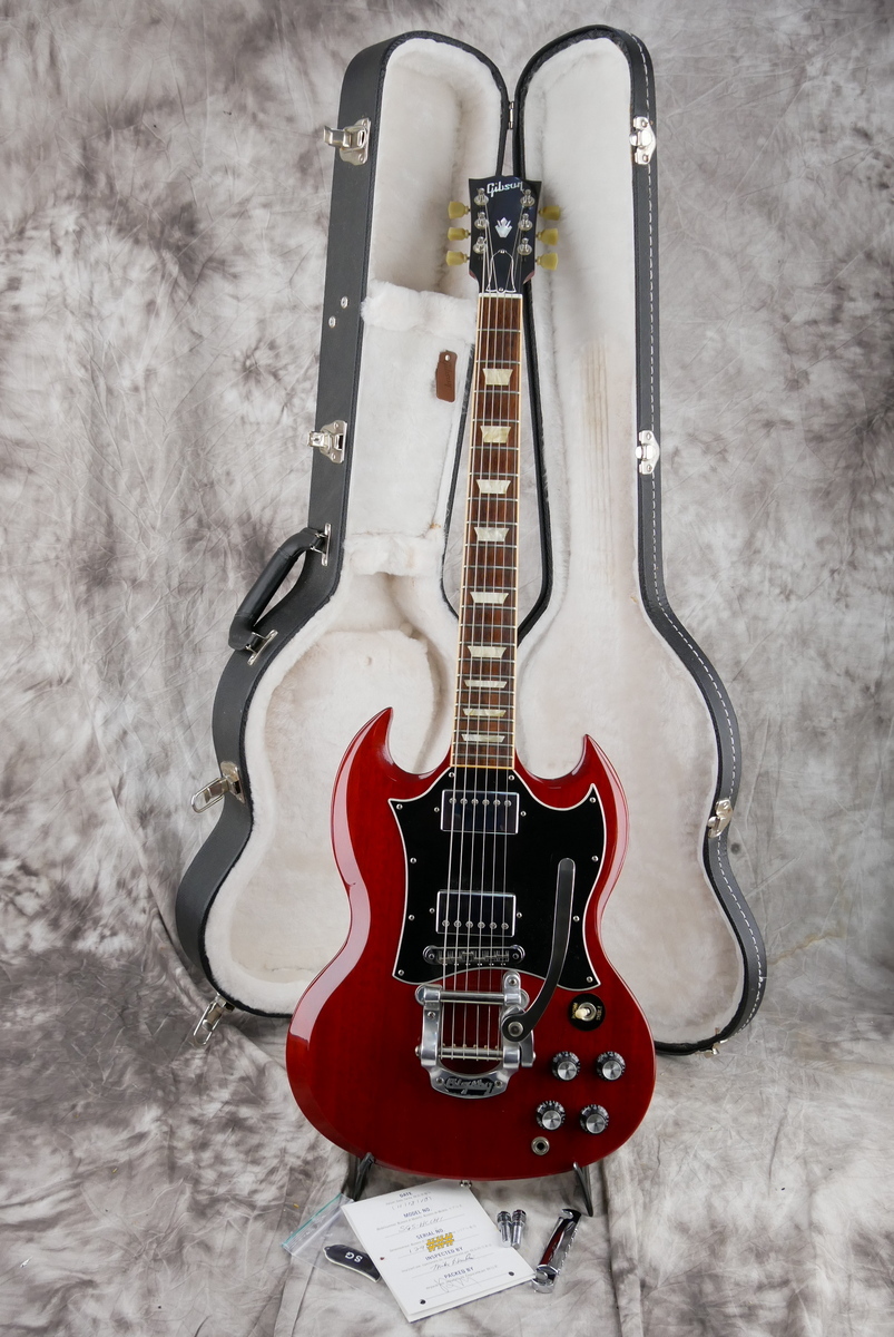 img/vintage/4819/Gibson_SG_Standard_Bigsby_cherry_2010-013.JPG