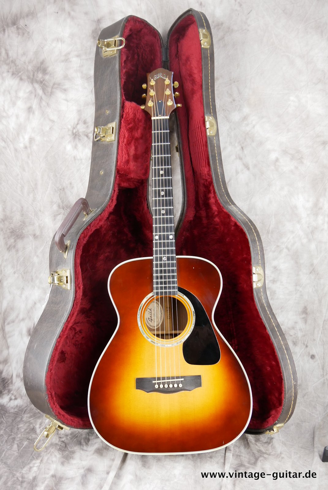 Guild-A-50-AB-Custom-1996-sunburst-015.JPG