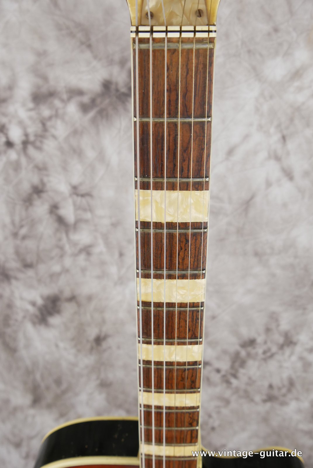 Hoefner-Hofner-457-E2-1965-011.JPG