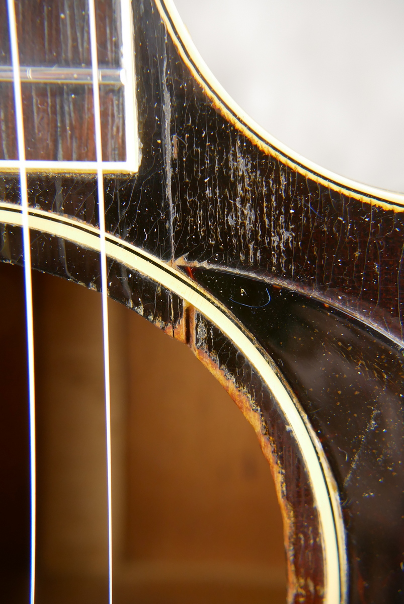 Gibson_CF_100_sunburst_1950-015.JPG