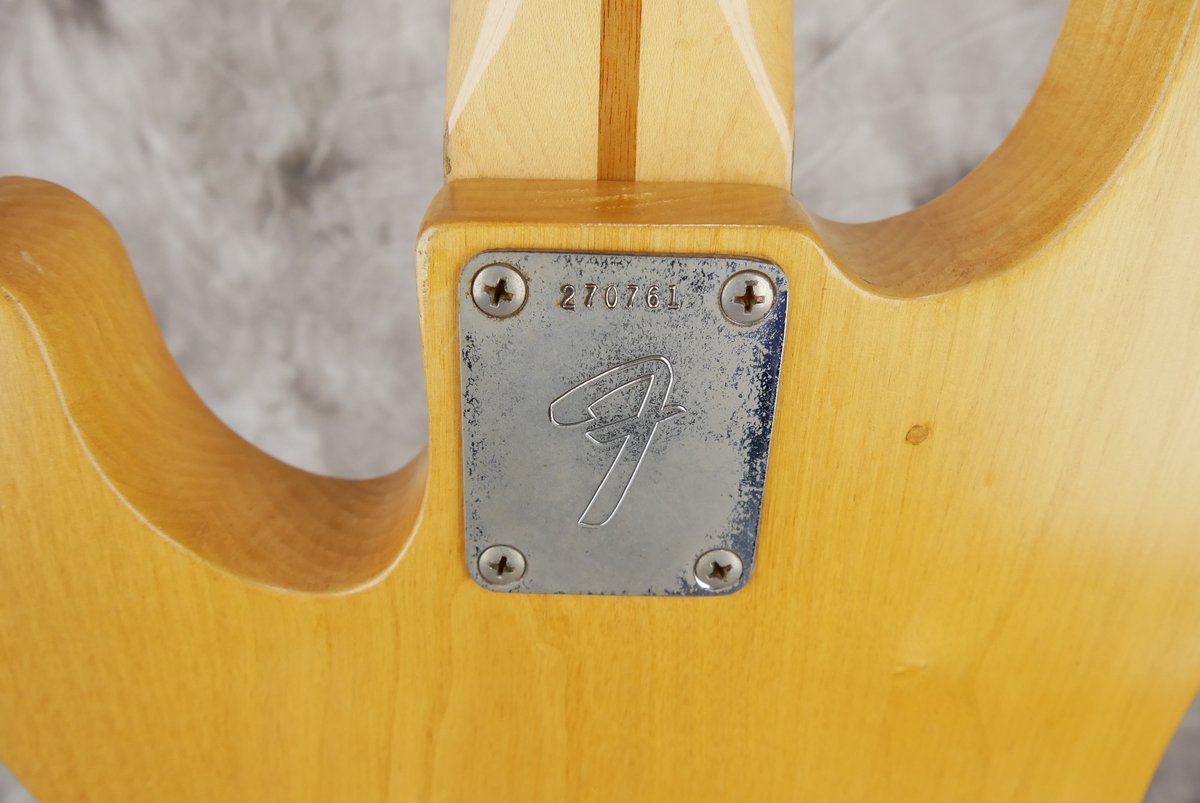 Fender-Telecaster-Bass-1969-013.JPG