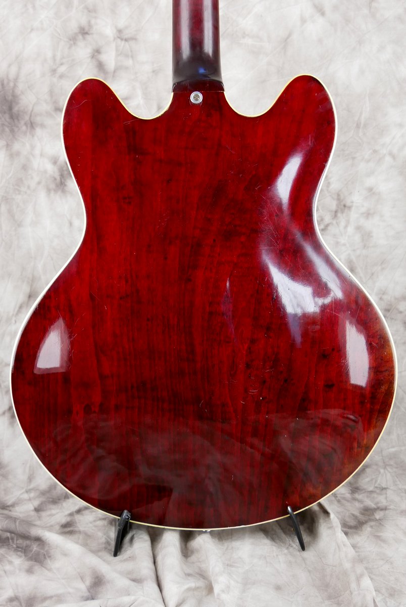 Gibson-ES-335-TD-winered-1977-004.JPG