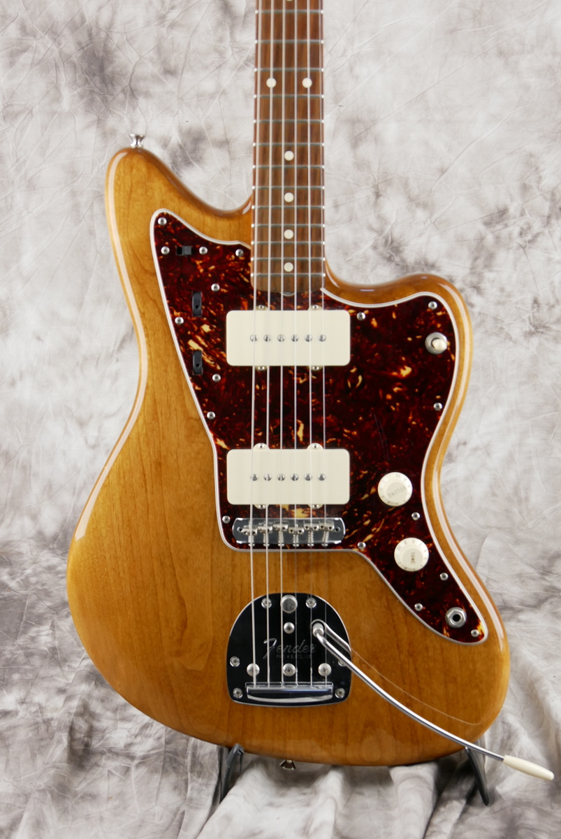 Fender_Jazzmaster_Elvis_Costello_walnut_2008-003.JPG