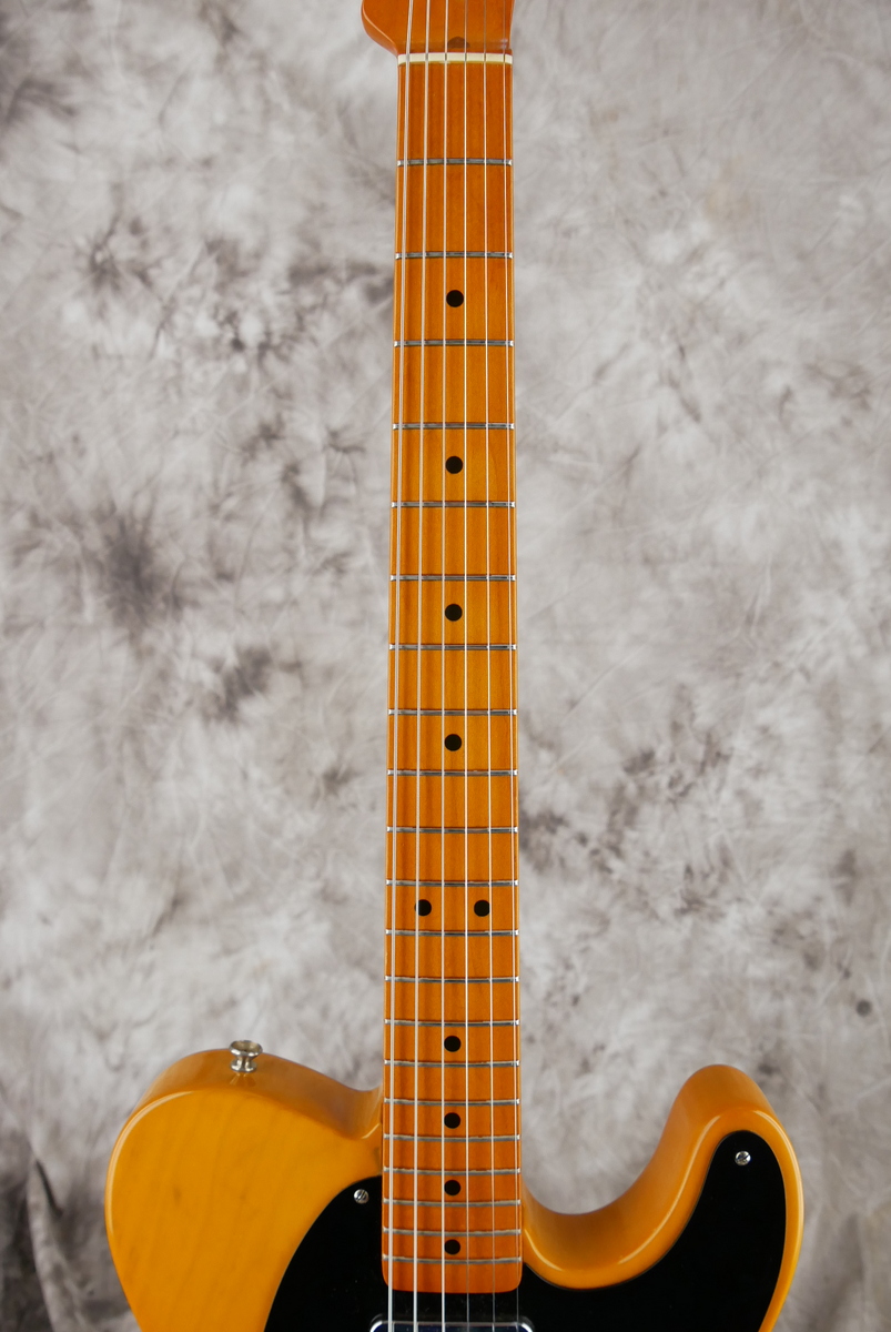 Fender_Telecaster_52_AVRI_butterscotch_1999-011.JPG