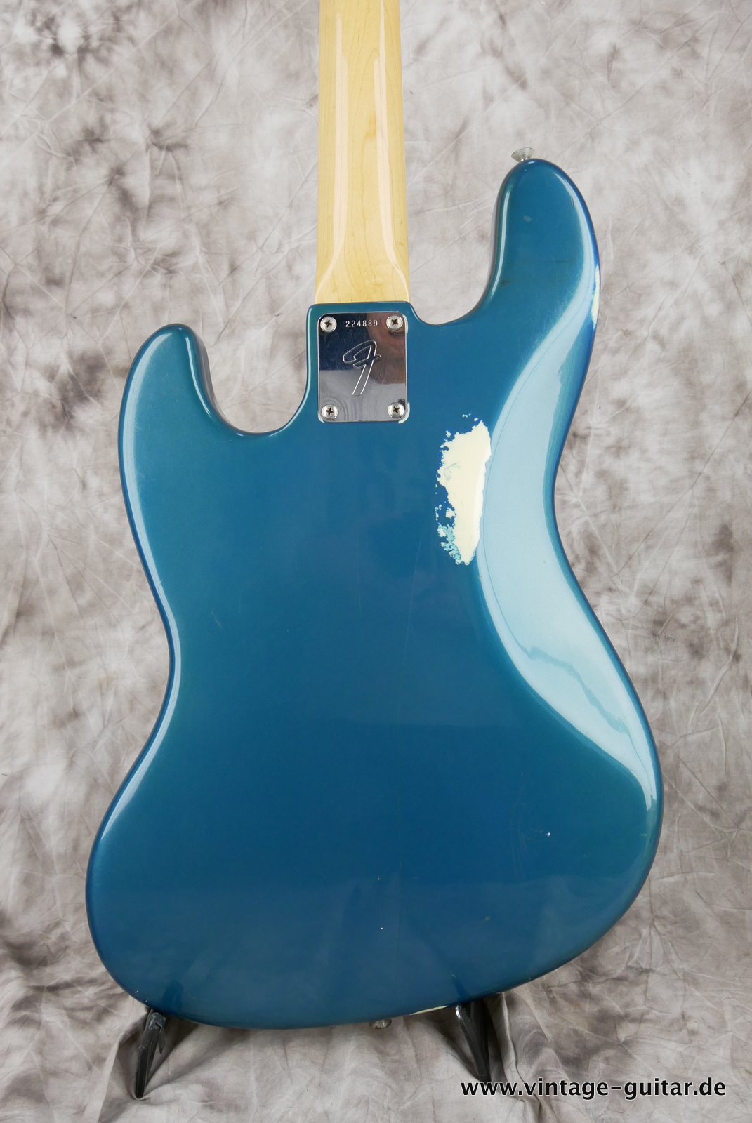 img/vintage/4877/Fender-Jazz-Bass-1969-lake-placid-blue-004.JPG