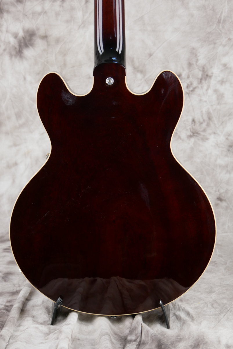 Gibson_CS_336_custom_shop_sunburst_2010-004.JPG