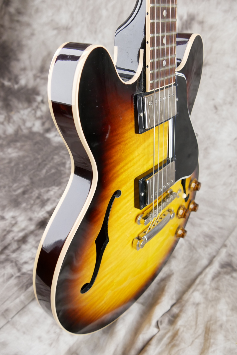 Gibson_CS_336_custom_shop_sunburst_2010-005.JPG